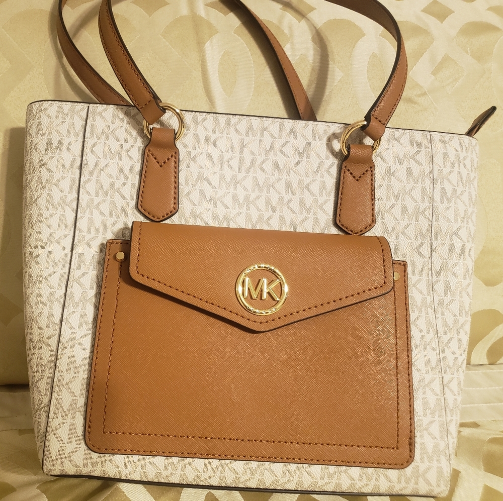 Michael Kors Purse